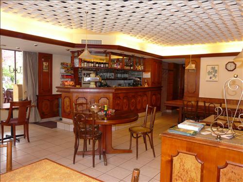 La Dent-du-Midi Hôtel&Restaurant Saint-Maurice Restaurante foto